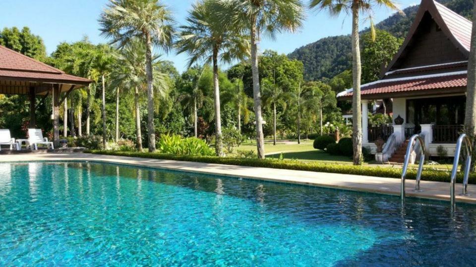 Gardenia Oceanfront Villa Koh Chang Exterior foto